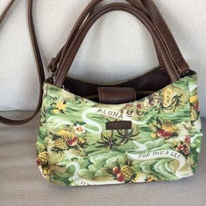 RELIC Small Purse Hawaiian Print w/Sparkle!